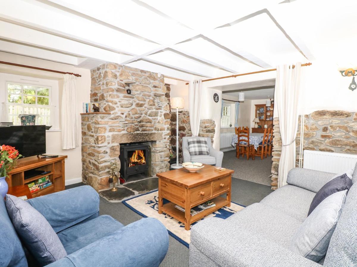 Badger Cottage Mawgan 외부 사진